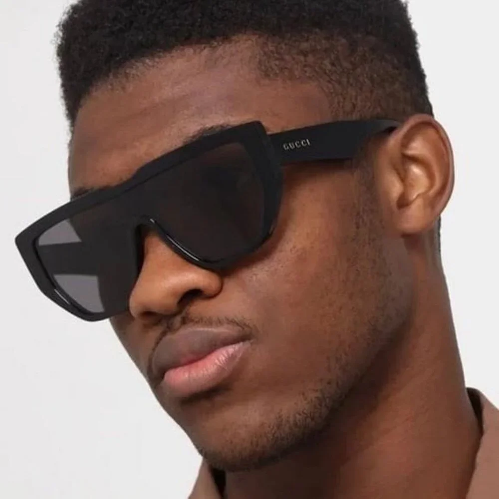 New Authentic- GUCCI Grey Shield Unisex Sunglasses\nGG0997S 002